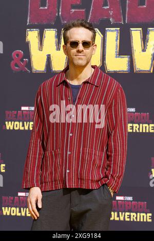 Ryan Reynolds bei der „Deadpool & Wolverine“ Film Premiere AM 7.07.2024 a Berlino Foto Stock