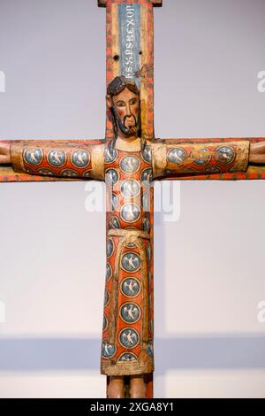 Catalano anonimo, Maestà di Cristo sulla croce, legno intagliato e policromo, fine 12th secolo, Museo de Bellas Artes, Bilbao, Spagna Foto Stock