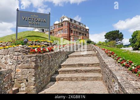 Hotel Victoria 4 stelle di lusso a pochi passi dalla posizione collinare sul mare con vista sulla Baia di Lyme e sulla Jurassic Coast a Sidmouth, Devon meridionale, Inghilterra, Regno Unito Foto Stock