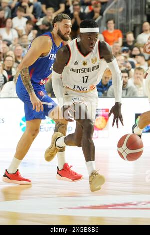 Dennis Schroder tedesco durante l'amichevole internazionale di pallacanestro tra Germania e Francia il 6 luglio 2024 alla Lanxess Arena di Colonia, Germania Foto Stock