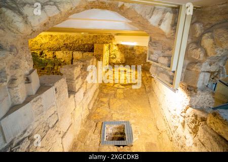 Italia, Sardegna, Cagliari, quartiere Marina, museo del Tesoro (museo Tesoro) e zona archeologica di Sant'Eulalia Foto Stock