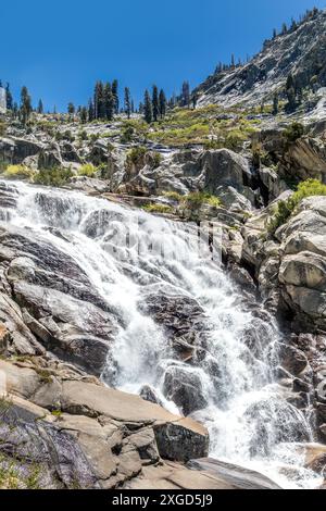 Le cascate Tokopah nel Sequioa National Park, California USA Foto Stock