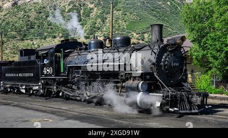 Durango, CO, USA - 15 giugno 2024; Durango and Silverton Narrow Gauge Railroad locomotiva 480 Baldwin K36 Class Foto Stock