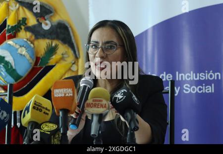 GYE MINISTRA ROVIRA MIES Guayaquil, lunedì 8 luglio 2024 questa mattina, in una conferenza stampa, il ministro Zaida Rovira, ha presentato il registro degli Alleati che consentirà trasparenza nella procedura di selezione di enti pubblici o privati per impedire ai cooperativi fraudolenti di fornire servizi Guayaquil Guayas Ecuador SOI GYE MINISTRAROVIRA MIES 7e7c06babde74856f275b15254a11b14 Copyright: xCÃ sarxMunozx Foto Stock