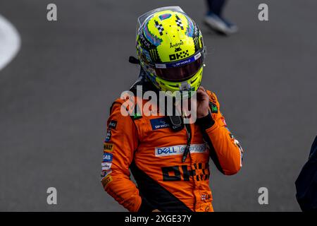 Silverstone, Regno Unito, 08 luglio 2024, Lando Norris, dal Regno Unito gareggia per McLaren F1. Qualifica, 12° round del campionato di Formula 1 2024. Crediti: Michael Potts/Alamy Live News Foto Stock