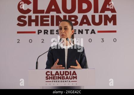 Città del Messico, Messico. 8 luglio 2024. Claudia Sheinbaum Pardo, candidata virtuale eletta alla Presidenza del Messico, parla durante una conferenza stampa in cui ha annunciato che continuerà la costruzione di treni passeggeri nel nord del paese. L'8 luglio 2024 a città del Messico, Messico. (Foto di Ian Robles/ credito: Eyepix Group/Alamy Live News Foto Stock