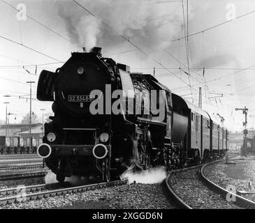 Trasporto / trasporto, ferrovia, locomotive, locomotive a vapore classe DR 52, DIRITTI AGGIUNTIVI-AUTORIZZAZIONE-INFO-NON-DISPONIBILI Foto Stock