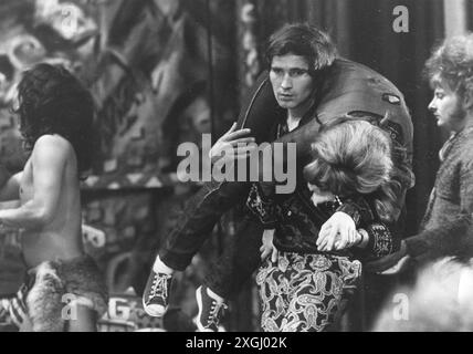 Heatre / Theatre, musical, 'Hair', versione tedesca, regista: Werner Schmid, BERTRAND CASTELLI, DIRITTI AGGIUNTIVI-AUTORIZZAZIONE-INFO-NON-DISPONIBILE Foto Stock