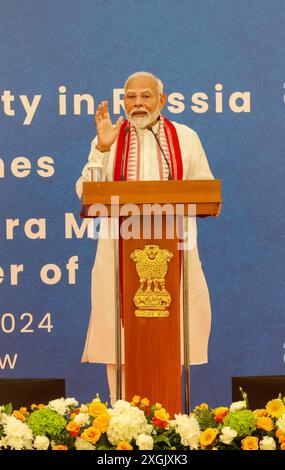 Mosca, Russia. 9 luglio 2024. Il primo ministro indiano Narendra modi, fa osservazioni ai membri della comunità indiana d'oltremare, 9 luglio 2024 a Mosca, Oblast' di Mosca, Russia. Credito: PIB/Ufficio informazioni stampa/Alamy Live News Foto Stock