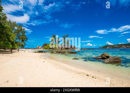 Anse L'Islette Beach, Mahe, Repubblica delle Seicelle, Oceano Indiano. Foto Stock