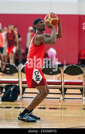 La guardia Shai Gilgeous-Alexander dei Thunder Point di Oklahoma City pratica con il Team Canada prima delle Olimpiadi estive al Mendenhall Center Foto Stock