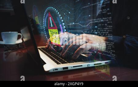 Simbolo di avviso di violazione della sicurezza e di avviso di violazione del sistema e uomo che digita la tastiera del computer. Mani sul laptop. Rete, tecnologia informatica e abs di background Foto Stock