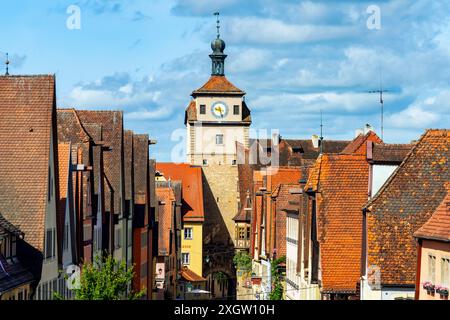 Torre Bianca a Rothenburg ob der Tauber; Baviera, Germania. E' famoso per la sua citta' medievale ben conservata. Foto Stock