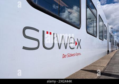 Logo Süwex al treno Stadler Flirt 3 Foto Stock