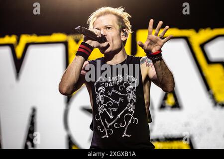 Milano Italia. 9 luglio 2024. La rock band canadese SUM 41 si esibisce dal vivo sul palco dell'Ippodromo SNAI San Siro durante gli "i-Days Milano Coca-Cola 2024". Foto Stock