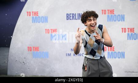 Berlino, Germania. 10 luglio 2024. Riccardo campione partecipa alla prima tedesca del film "alla luna" al cinema Zoo Palast. Crediti: Jens Kalaene/dpa/Alamy Live News Foto Stock