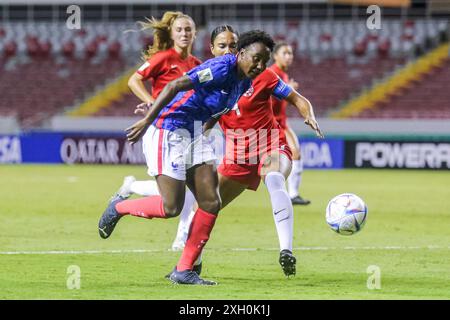 Vicki Becho di Francia e Jade Rose del Canada durante la partita di Coppa del mondo femminile FIFA U-20 Costa Rica Francia contro Canada il 14 agosto 2022. (Foto di: M Foto Stock