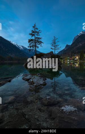 Alba a Hintersee vicino a Ramsau, Berchtesgaden Foto Stock