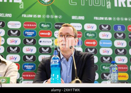 Il CEO ad interim del fai David Courell durante una conferenza stampa all'Aviva Stadium di Dublino, Irlanda. Hallgrimsson, è stato nominato nuovo allenatore della Repubblica d'Irlanda. L’ex allenatore islandese e giamaica sostituisce l’allenatore ad interim John o’Shea, che ha preso il comando dopo la partenza di Stephen Kenny a novembre. Data foto: Giovedì 11 luglio 2024. Foto Stock