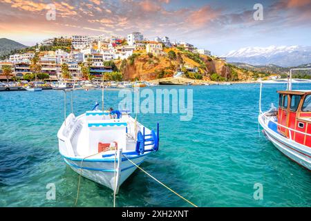 Città vecchia di Agia Galini, isola di Creta, Grecia Foto Stock