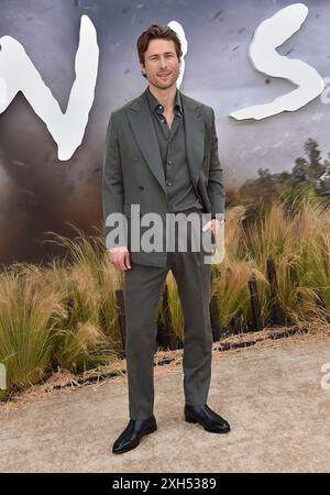 Westwood, Stati Uniti. 11 luglio 2024. Glen Powell arriva alla prima di Los Angeles di "Twisters" tenutasi al Regency Village Theatre l'11 luglio 2024 a Westwood, CA. © Lisa OConnor/AFF-USA.com Credit: AFF/Alamy Live News Foto Stock