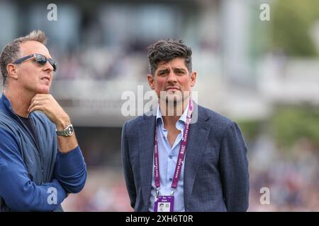 Alastair Cook durante il Rothesay First test Match Day Three England vs West Indies a Lords, Londra, Regno Unito, 12 luglio 2024 (foto di Mark Cosgrove/News Images) Foto Stock