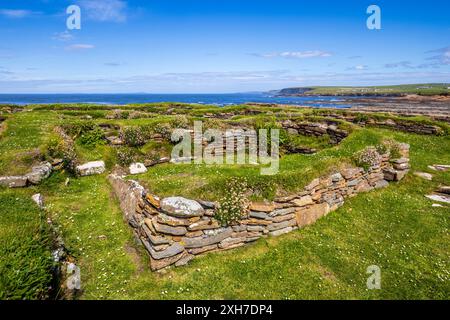 L'insediamento vichingo del Brough di Birsay sull'isola di Brough, le Isole Orcadi, Scozia settentrionale Foto Stock