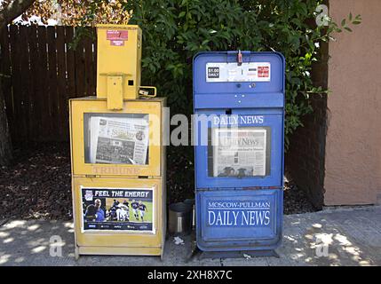 KENDRICK/IDAHO /USA- vita quotidiana e stile di vita nella città di Kendrick, con la chiesa di vita dei sovrani e la posta del servizio postale office Cafe, ristorante e liquire store e Kendrick Centennial 1890-1990 un anno di vita e ora Kendrick One Hundrad e. città regnante di quattordici anni sull'autostrada 3 dello stato dell'Idaho, storica città regnante 08 giugno 2014 (foto di Francis Dean/Deanpictures) Foto Stock