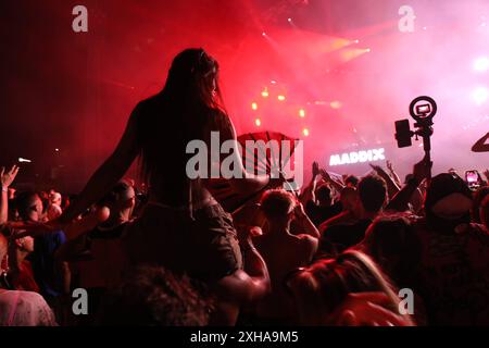 Spalato, Croazia, 120724. La prima sera del 10° Festival di musica elettronica Ultra Europe. Foto: SASA Buric / CROPIX Split Croazia Copyright: XxSasaxBuricx/xCROPIXx ultra europe39-120724 Foto Stock