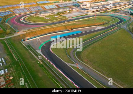 Mogyoród, Ungheria - Vista aerea del famoso circuito ungherese di Formula 1. Foto Stock