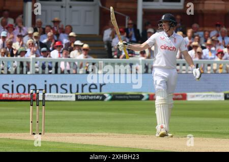 LONDRA, Regno Unito, JULY11: Harry Brook dell'Inghilterra in azione durante il Rothesay test il suo test Day 2 of 5 match tra Inghilterra e Indie occidentali al Lord's Cricket Ground di Londra l'11 luglio 2024 Foto Stock