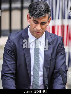 Rishi Sunak tiene il suo discorso di addio come primo ministro del Regno Unito al di fuori del 10 Downing Street, Londra, Regno Unito Foto Stock