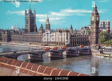 Cartolina d'epoca di "The Houses of Parliament", Londra. Foto Stock