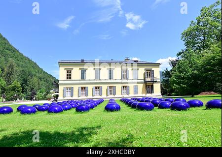 Bad Ischl, alta Austria, Austria. Mostra ai Weiwei nel Kaiserpark di Bad Ischl. Le bolle di ai Weiwei nel parco Foto Stock