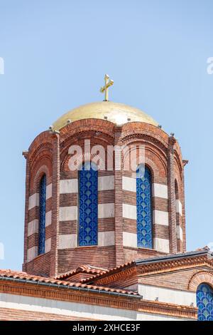 Esterno della chiesa di San Nicola a Batumi, Ajara, Georgia. Foto Stock