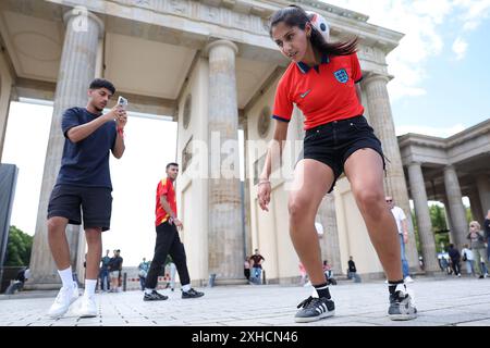 Berlino, Germania. 13 luglio 2024. Calciatori freestyle inglesi prima della finale che si svolge a Berlino, in Germania. Data foto: 13 luglio 2024. Foto Paul Terry/Sportimage credito: Sportimage Ltd/Alamy Live News Foto Stock