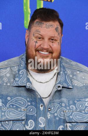 Santa Monica, California, Stati Uniti. 13 luglio 2024. Jelly Roll partecipa ai Nickelodeon Kids' Choice Awards 2024 al Barker Hangar il 13 luglio 2024 a Santa Monica, California. Crediti: Jeffrey Mayer/Media Punch/Alamy Live News Foto Stock