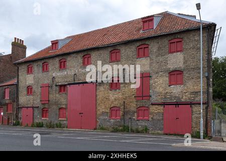 KINGS LYNN, NORFOLK, REGNO UNITO, 9 LUGLIO. Vista dell'edificio Sommerfeld e Thomas a Kings Lynn, Norfolk, Regno Unito il 9 luglio 2024 Foto Stock