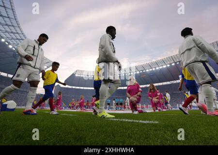 Berlino, Germania. 14 luglio 2024. Squadra inglese durante la partita finale tra Spagna e Inghilterra al torneo di calcio Euro 2024 di Berlino all'Olympiastadium, Germania, domenica 14 luglio 2024.Sport - calcio . (Foto di Fabio Ferrari/LaPresse) credito: LaPresse/Alamy Live News Foto Stock