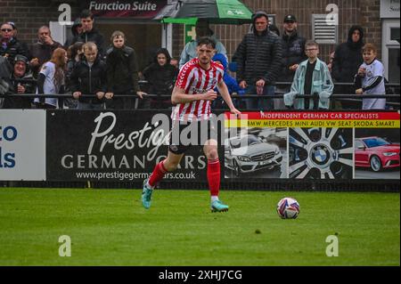 Joe Anderson della Sunderland AFC in azione contro il South Shields FC. Foto Stock