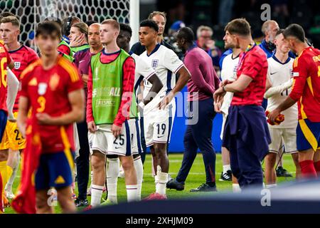 Berlino, Germania. 14 luglio 2024. BERLINO, GERMANIA - 14 LUGLIO: L'Inghilterra Adam Wharton, Ollie Watkins, sembra sventato dopo la sconfitta nella finale di UEFA EURO 2024 tra Spagna e Inghilterra all'Olympiastadion il 14 luglio 2024 a Berlino, Germania. (Foto di Andre Weening/Orange Pictures) credito: Orange Pics BV/Alamy Live News Foto Stock