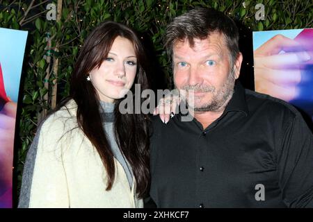 LOS ANGELES - JUL 11: Abigail Pniowsky, Jeff Pniowsky all'Apple TV+ Series Premiere After Party al ristorante Ugo l'11 luglio 2024 a Culver City, CA (foto di Katrina Jordan/Sipa USA) Foto Stock