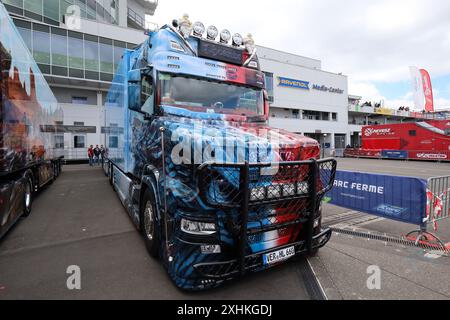 Show-Truck Show-Truck mit Piraten-Lackierung im Fahrerlager des Truck-GP auf dem Nuerburgring ADAC Truck Grand Prix, Nurburgring, 11.-14-07.2024, Nuerburg, Eifel, Rheinland-Pfalz, Deutschland, 13.07.2024 foto: Eibner-Pressefoto/Juergen Augst Foto Stock