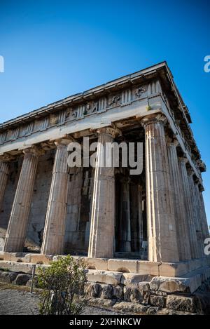 Il Tempio di Efesto o Efestione è un tempio dorico greco ben conservato situato ad Agorà di Atene, Atene, Grecia Foto Stock