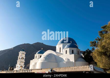 Grecia, le Cicladi, Santorini Island (Thera o Thira), villaggio di Perissa, Chiesa della Santa Croce Foto Stock