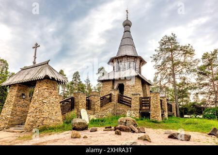 L'ingresso alla cappella a nome di Sergio e Ermanno di Valaam e di tutti i santi, su Valaam Shone Foto Stock