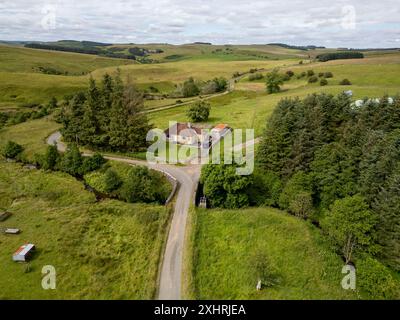 Vista aerea del cottage di Dodburn, Allan Water, Hawick, Scottish Borders, Regno Unito. Foto Stock