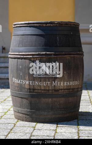 Vecchia botte di vino della Meersburg State Winery nel centro storico di Meersburg sul Lago di Costanza, distretto del Lago di Costanza, Baden-Wuerttemberg Foto Stock