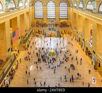 Vista dal basso sul Grand Central Terminal di New York Foto Stock