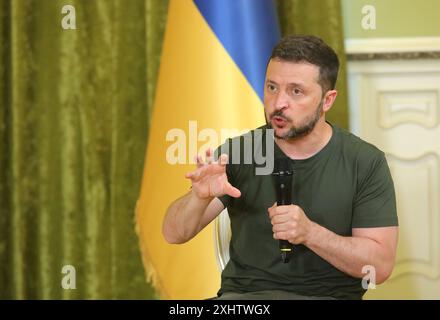 KIEV, UCRAINA - 15 LUGLIO 2024 - il presidente dell'Ucraina Volodymyr Zelenskyy parla durante una conferenza stampa, Kiev, capitale dell'Ucraina Foto Stock